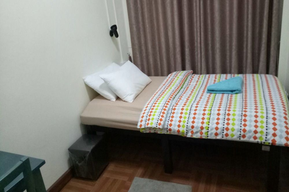 Bed Dee Time Hostel Bangkok Luaran gambar