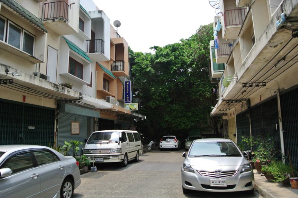 Bed Dee Time Hostel Bangkok Luaran gambar
