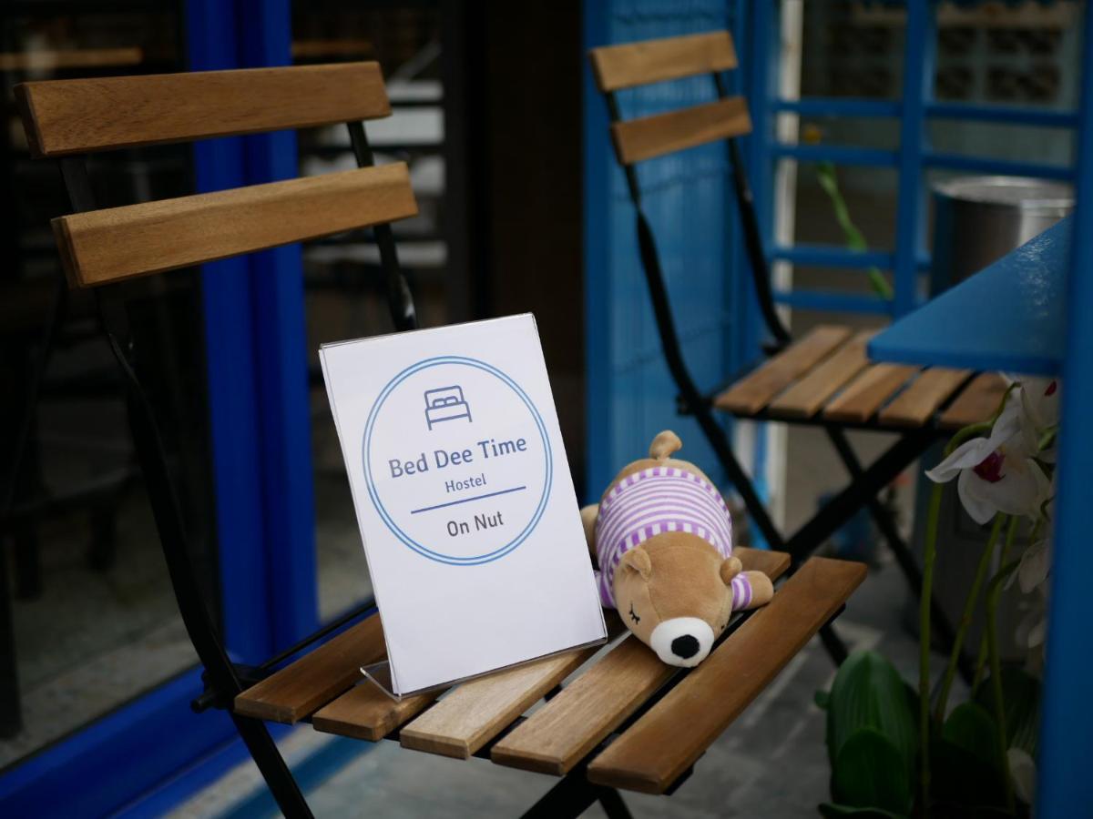 Bed Dee Time Hostel Bangkok Luaran gambar