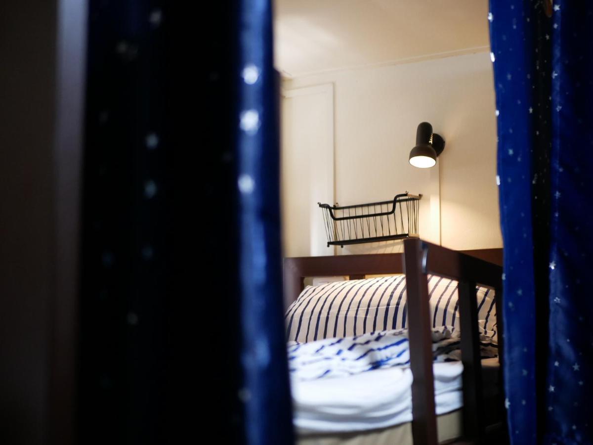 Bed Dee Time Hostel Bangkok Luaran gambar